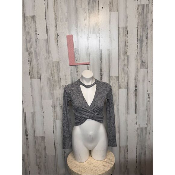 Forever 21 Gray Ribbed Twist Front Long Sleeve Crop Top Women’s Size Large - Picture 1 of 5